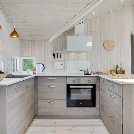 Prázdninový dům Diertje - 10m From The Sea By Interhome *