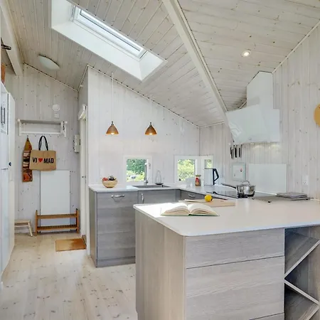 Prázdninový dům Diertje - 10m From The Sea By Interhome *