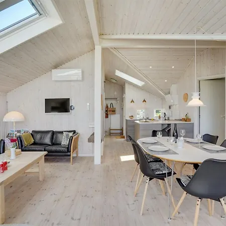 Prázdninový dům Diertje - 10m From The Sea By Interhome