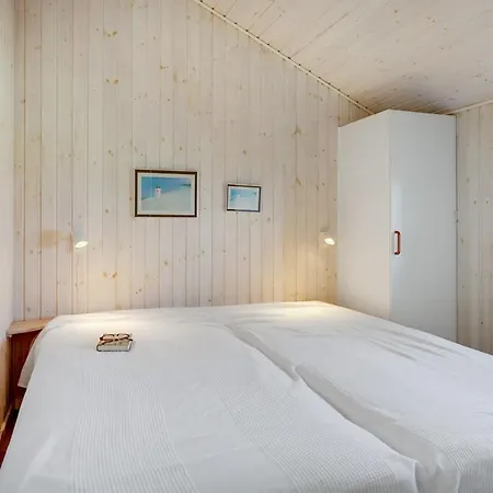 Diertje - 10m From The Sea By Interhome